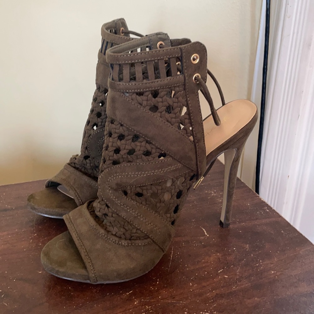 Green heels